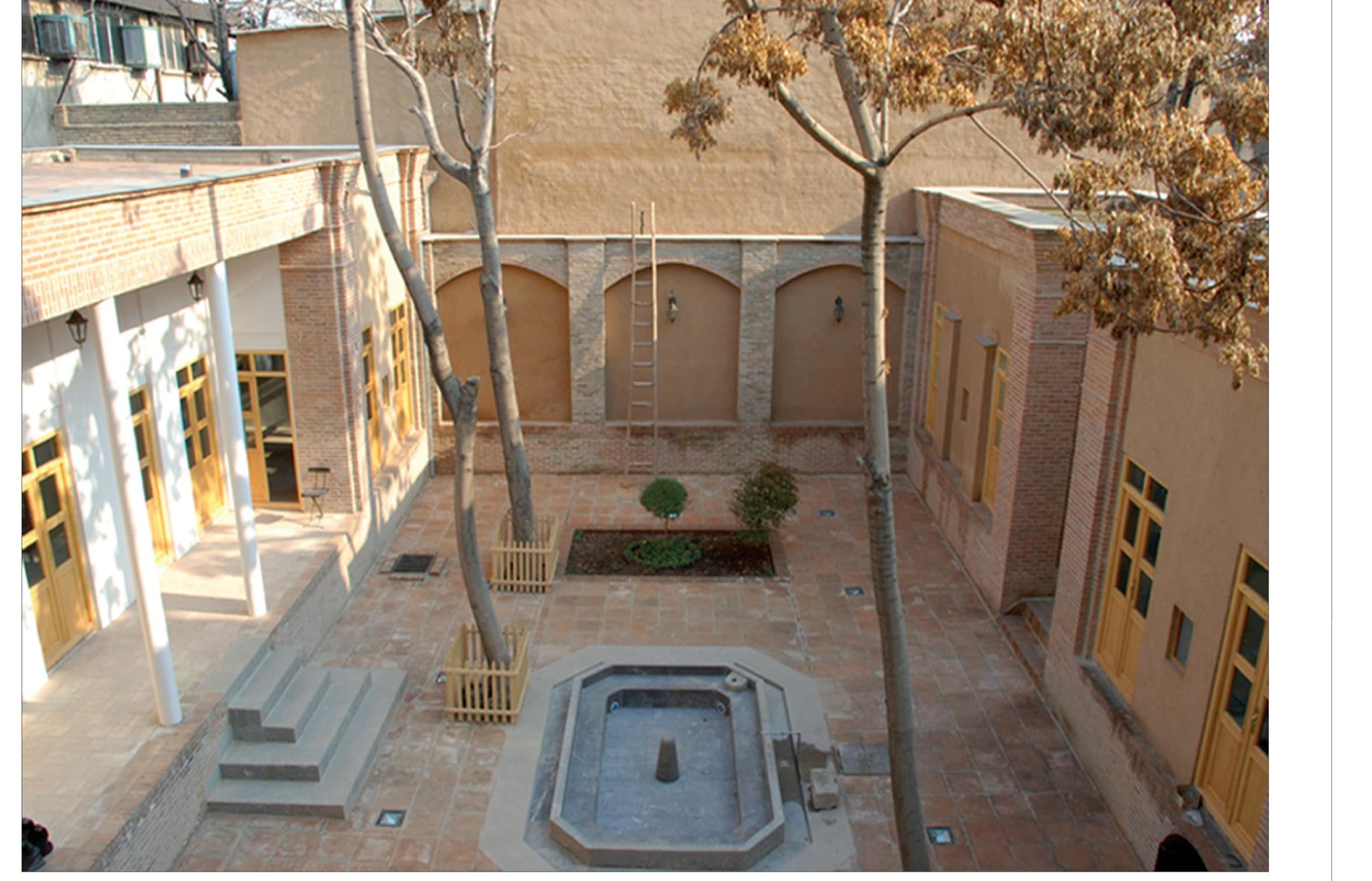 Chamran House (Museum)