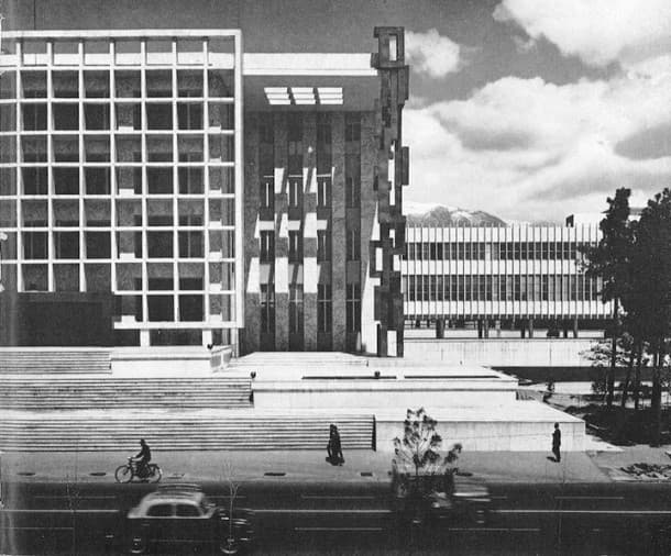 Senate House of Iran