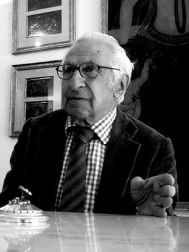 Abdol Aziz Farmanfarmaian