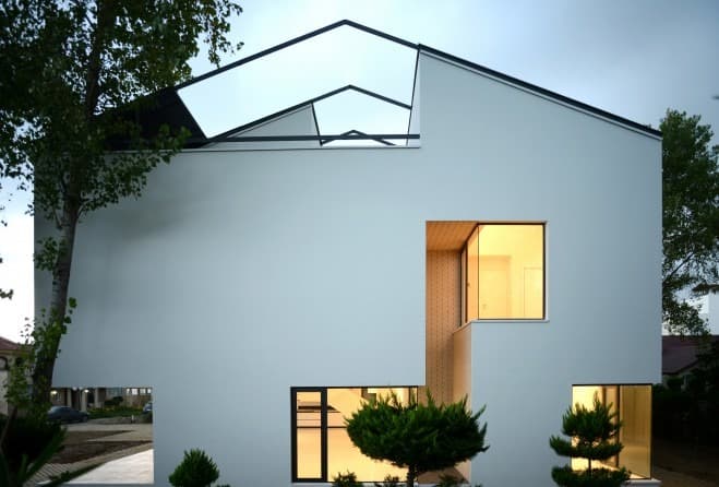 ویلای شماره ۱۲، نور